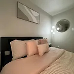 Dt Dallas Cozy Gem 1Bd