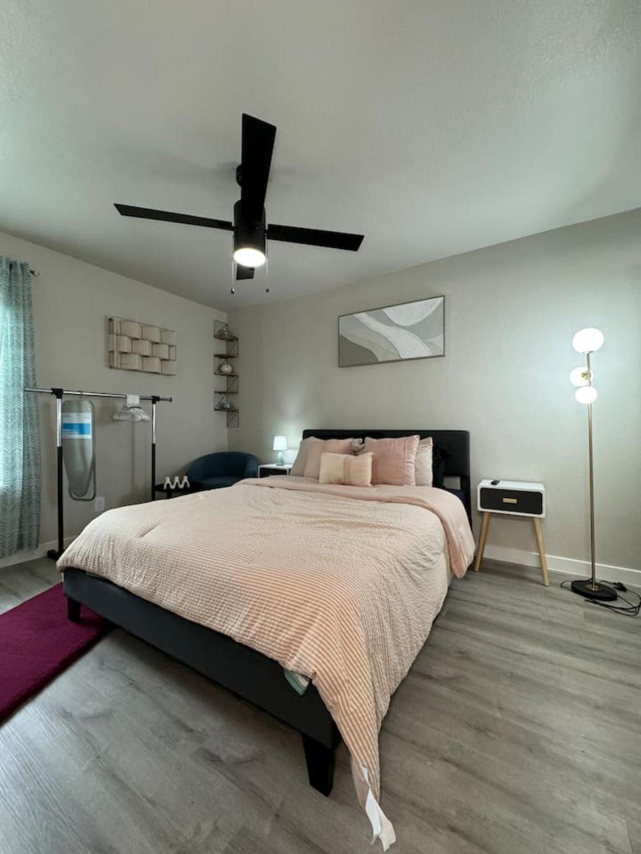 Dt Cozy Gem 1bd Dallas